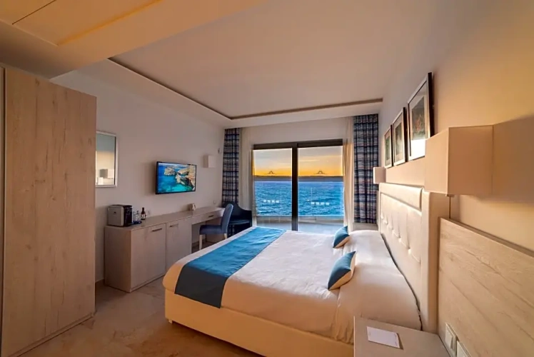 Deluxe Double room with sea view