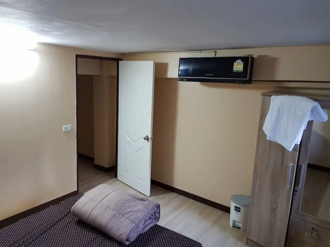 Everest Hostel