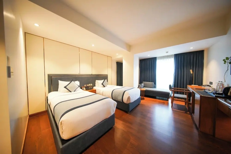 Premium Twin room