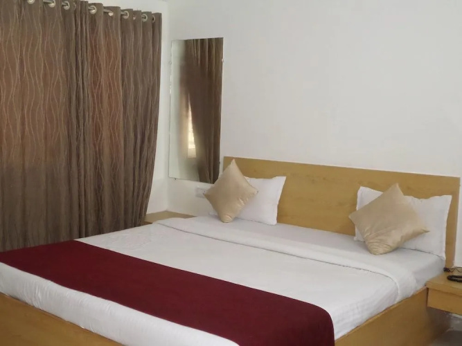 Rajasthani Rajwadi Hotel & Restaurant
