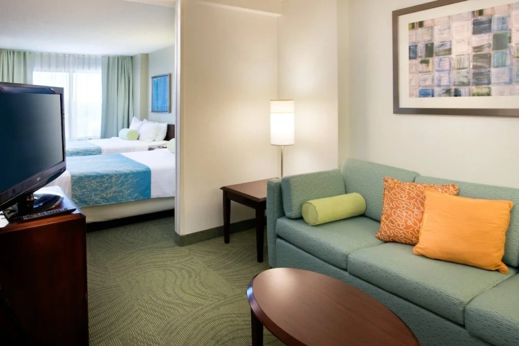 Quadruple Suite