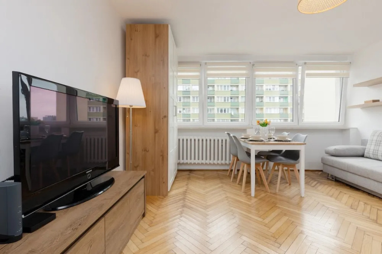 Sunny Studio Warsaw by Renters