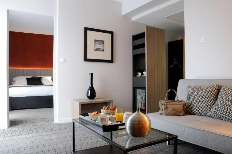Double Suite