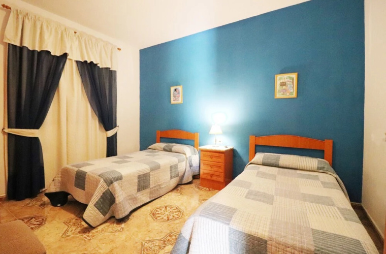 1142 Villa Castaño