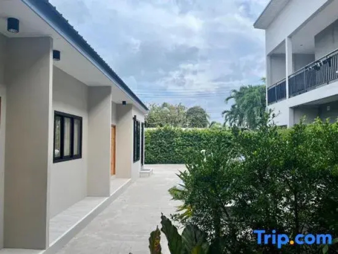 The Grey House Palai Phuket