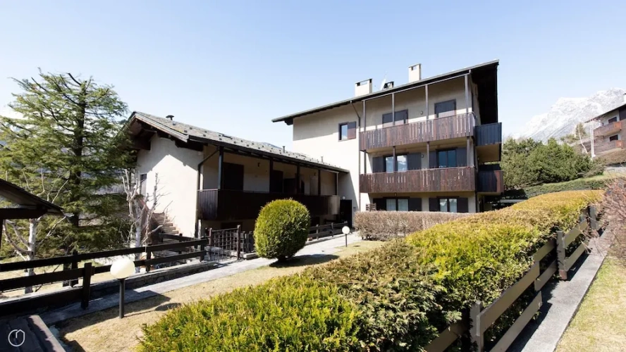 1 Bedroom Apartment with balcony