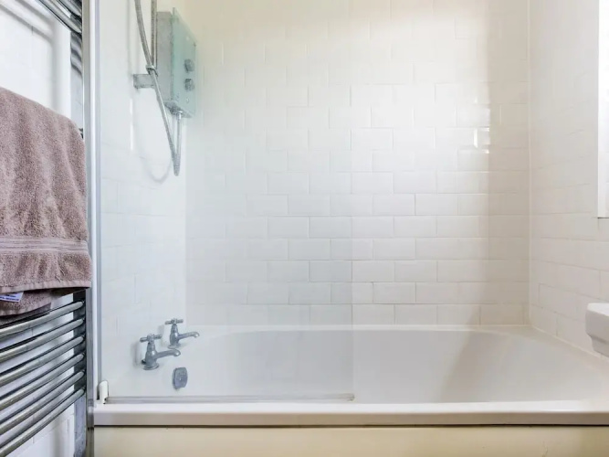 2 Double Bedroom Flat on Blackheath!