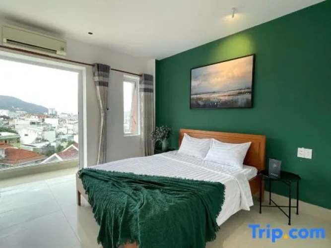 Deluxe Double room with balcony