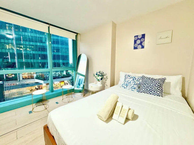 Cozi Uptown Executive Suite BGC