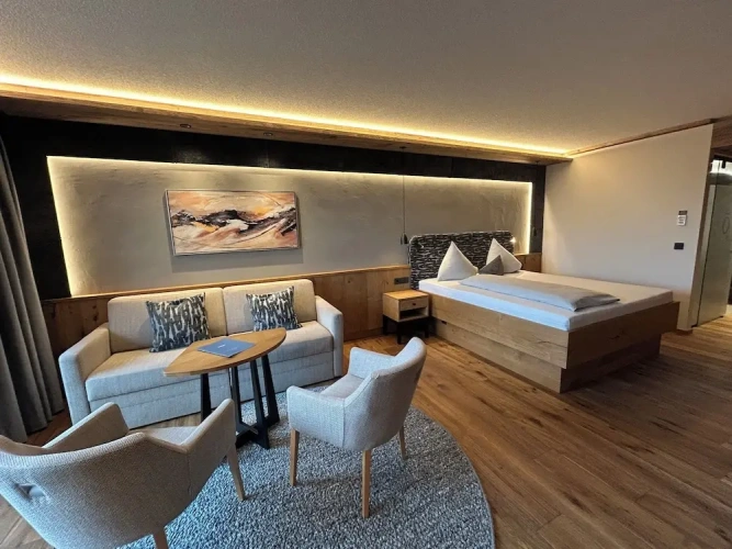 1 Bedroom Standard Triple Family room