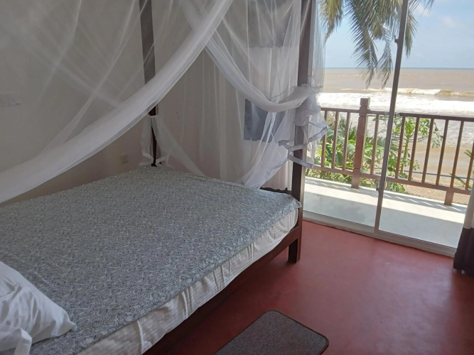 Himana Beach Rest