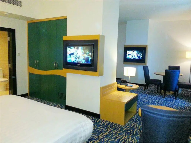 Holiday Bahrain Hotel