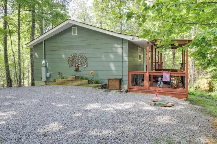 2 Bedrooms Cottage