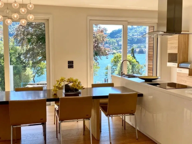2 Bedrooms Apartment with lake view