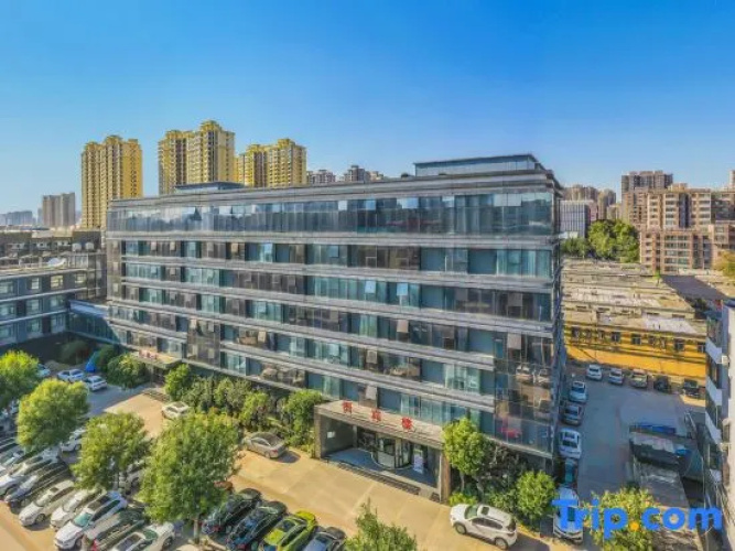 C-SLAI Hotel