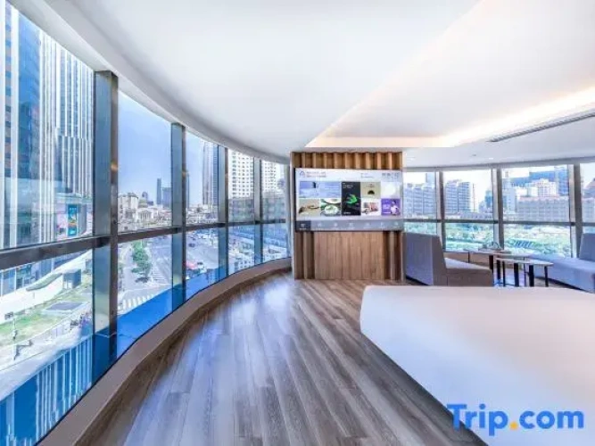 Standard Double room with view