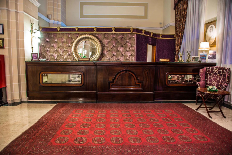 AX The Victoria Hotel