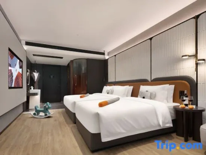 Standard Family room with city view