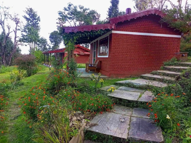 Himalayan Village sonapani