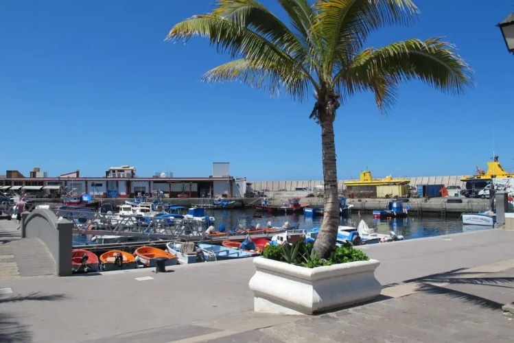 Playa Mogan Golden Beach 1