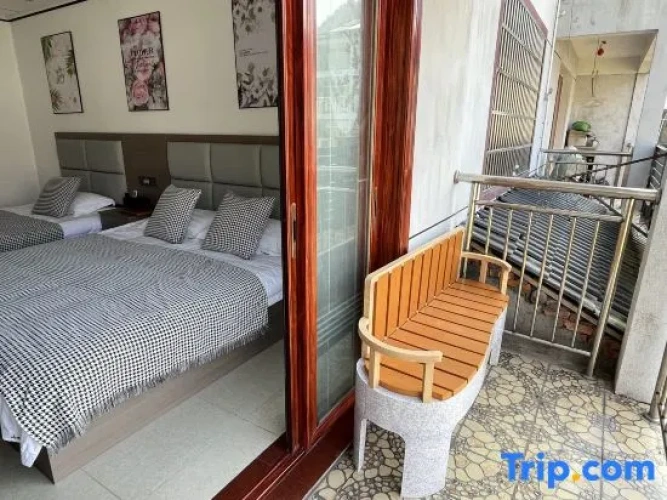 Deluxe Family room