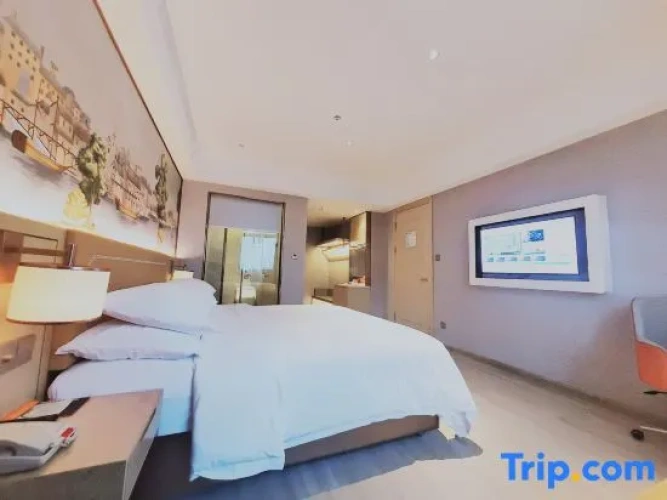1 Bedroom Deluxe Suite