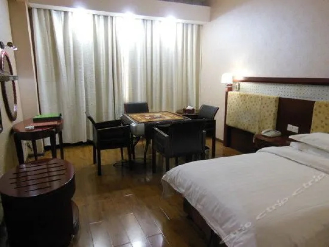 Ba Bai Li Hotel Changde