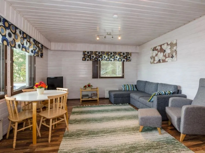 Holiday Home Lomaranta