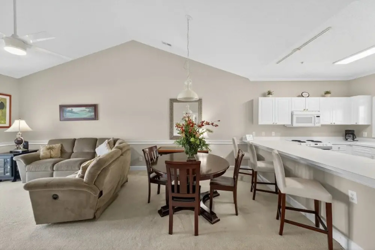 Magnolia North 4879-304