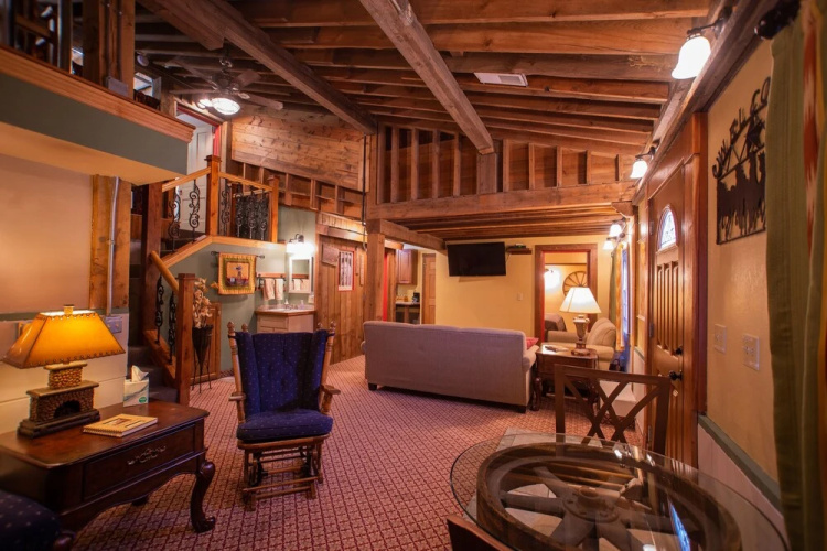 Stone Mill Hotel & Suites