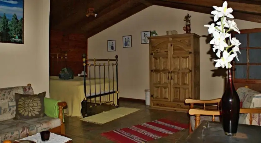 Casa Rojo