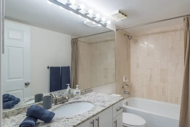 Glamorous 3 Bedroom with a View