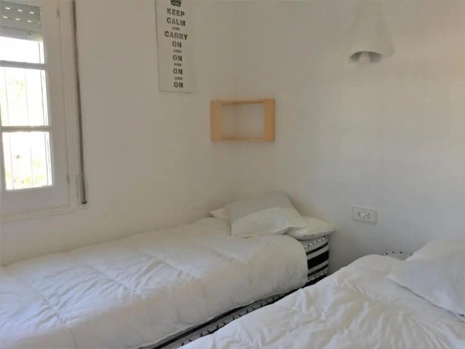 2 Bedrooms Cottage