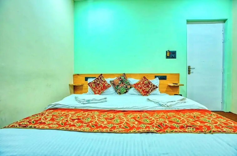 Hotel Anjeer villa Srinagar