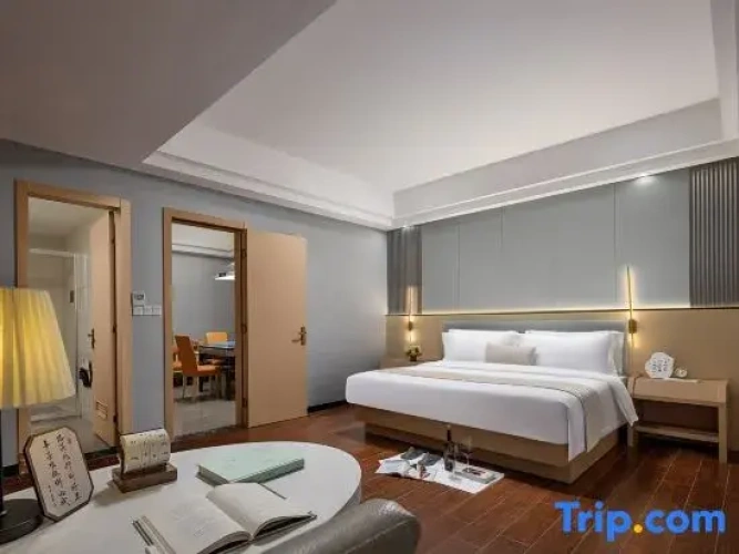 1 Bedroom Double Suite