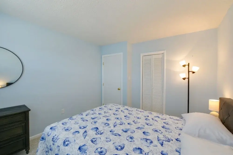 3 Bedrooms Apartment with balcony