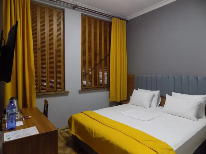 Palm Hotel