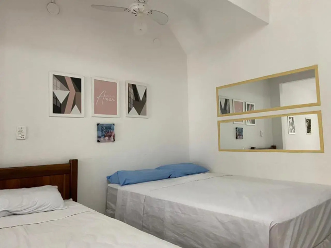 Flat no Farol da Barra 129