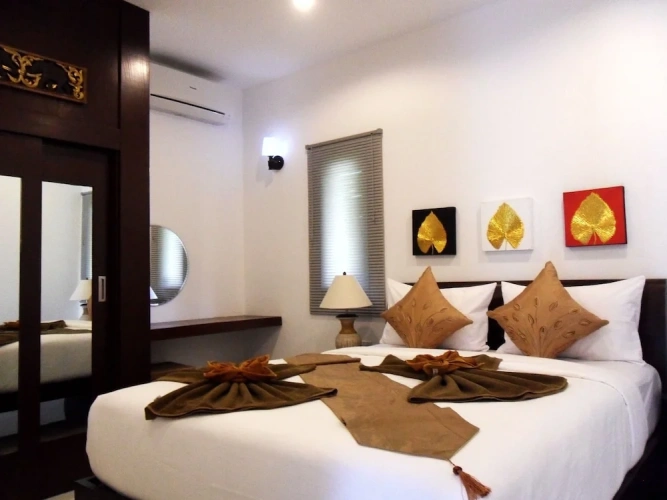 Deluxe Villa with garden view
