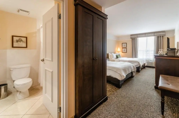 Classic Quadruple room