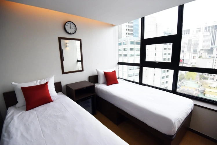 Standard Twin room