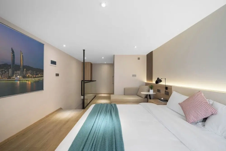 Comfort room
