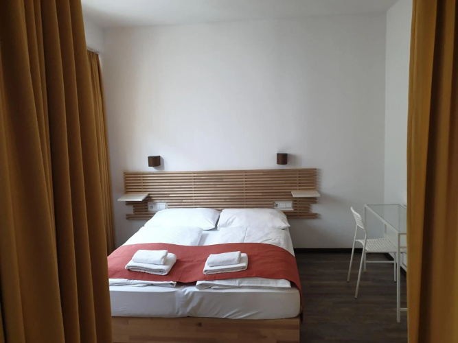 JiM Apartments