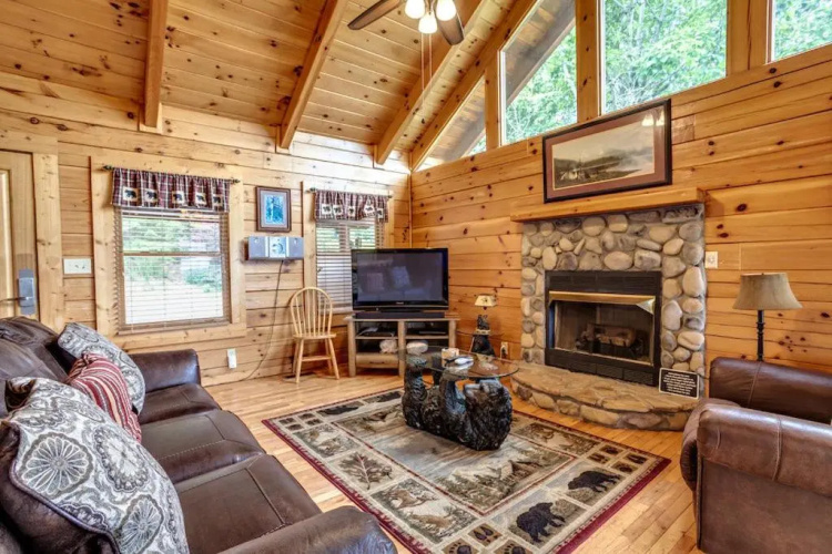 2 Bedroom Cabin for 8