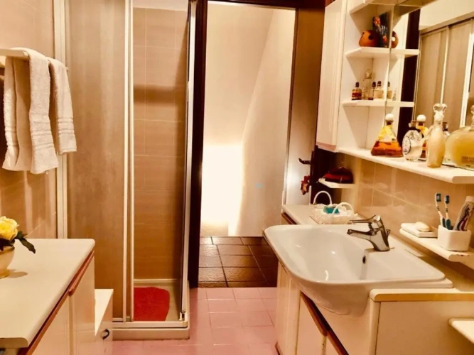 3 Bedrooms Cottage