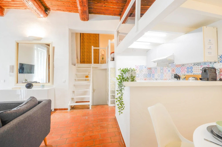 Charming & Central Apartment in Aix