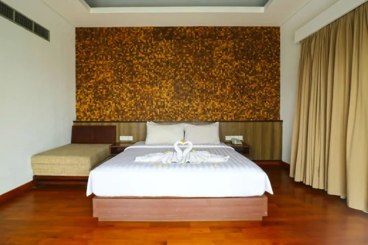 1 Bedroom Deluxe Suite