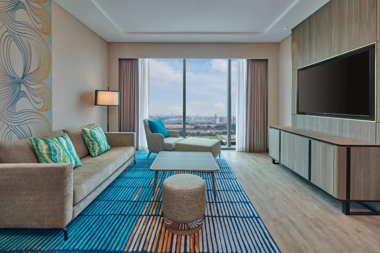 Courtyard By Marriott Setia Alam