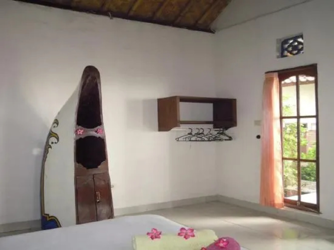 Volcano Beach Bungalow