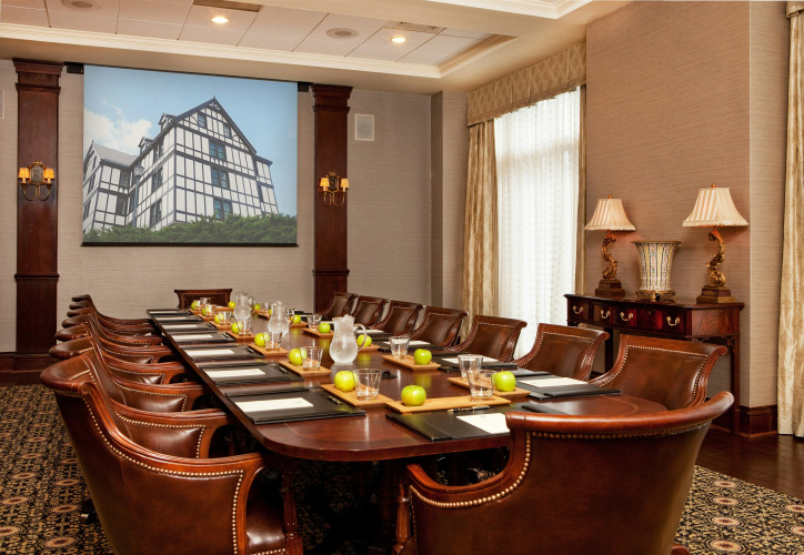 Hotel Roanoke & Conference Ctr, Curio Collection by Hilton photo 18